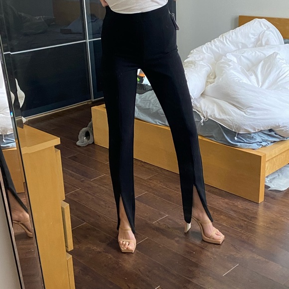 Aritzia FAVE: Babaton Rockwell Pants! 🖤 - Picture 9 of 9